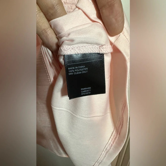 NWT Sage Collective Smocked Waist Mini Dress in Blush Size 10 - Picture 8 of 9